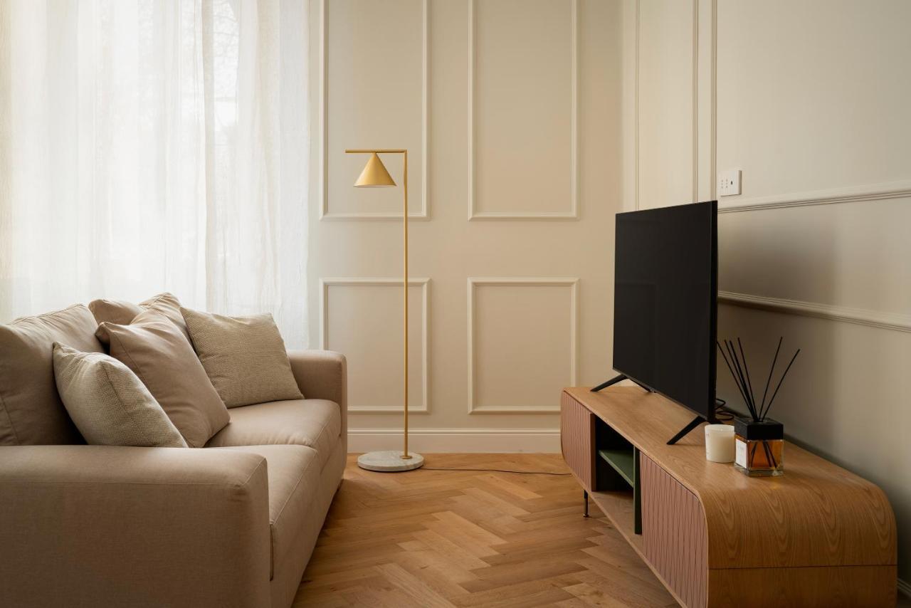 Nabila Apartment มิลาน ภายนอก รูปภาพ